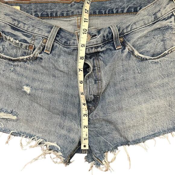 Levi's 501 Premium Jean Shorts Women's 32 Blue Button Fly Cut Off Denim - Picture 4 of 7